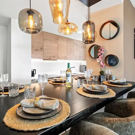 Luxury 3br - Jacuzzi, Garden And Pool * Estepona