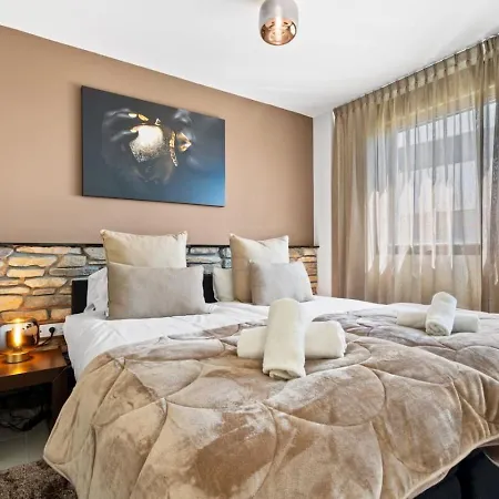 Luxury 3br - Jacuzzi, Garden And Pool *