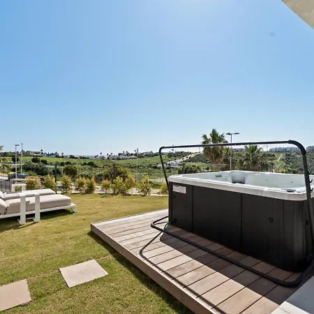 Luxury 3br - Jacuzzi, Garden And Pool *